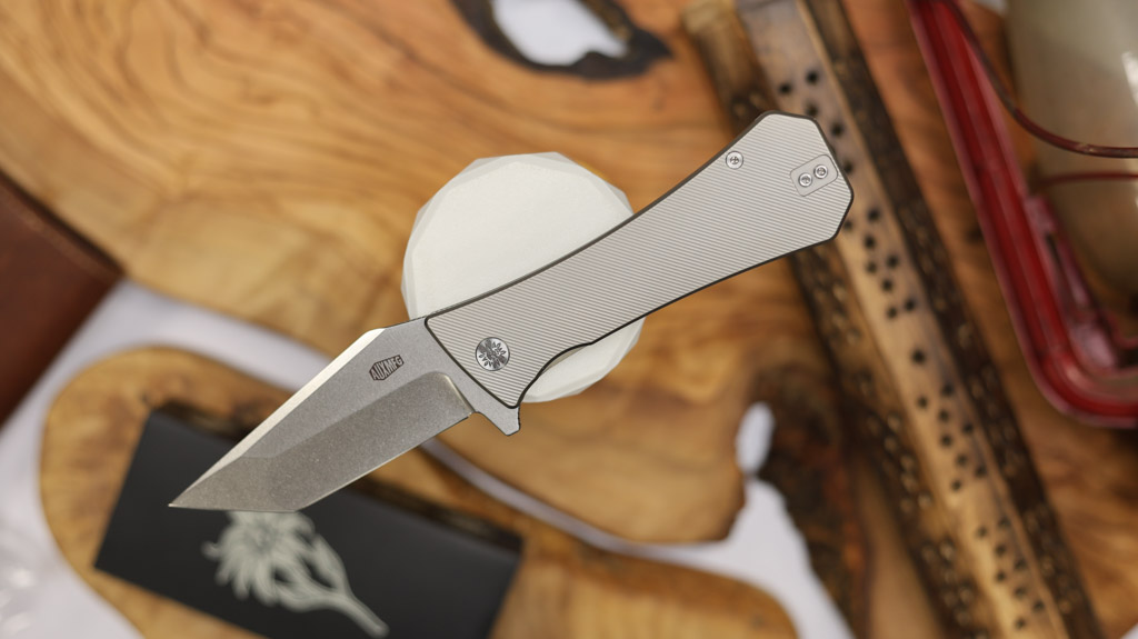 AUXILIARY MANUFACTURING COFFIN TANTO XL FRAME LOCK FULL TI, 4” BLADE